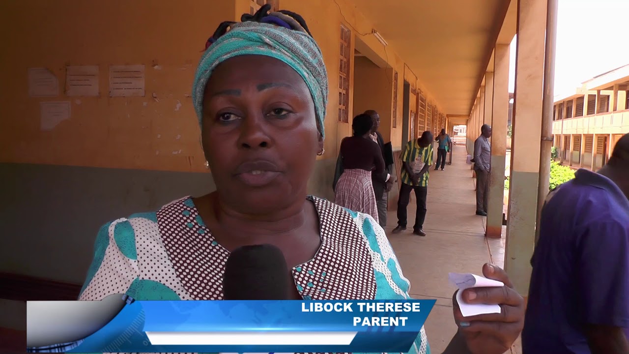 LE LIVRE SCOLAIRE SE FAIT RARE A BAFOUSSAM YouTube