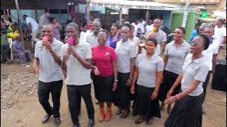 Heroes Of Faith perfoming at mbita market MAVUNO