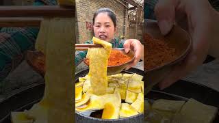 Guizhou Dafang Liulong Hand-Shred Dried Tofu Sharing Hometown Specialty. It Tastes Great