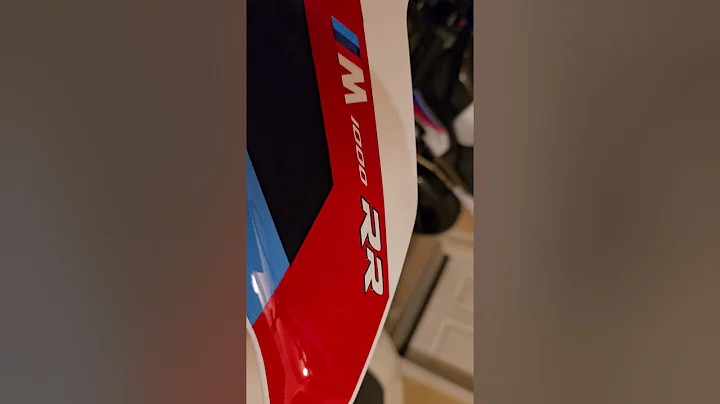 Buyer beware! Amotopart and their BMW S1000RR fairings are absolute trash!