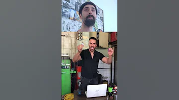 تنها آدمی که بی برقی رو شکست داد سعی کن نخندی 