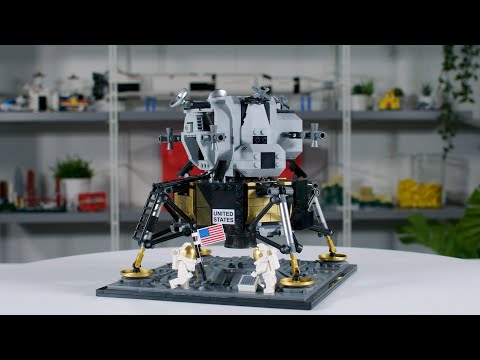 LEGO Lunar Lander Designer Video Review #10266