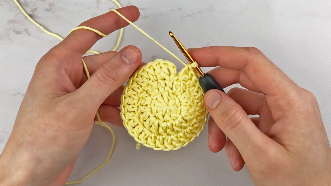 Alternative way to start double crochet - YouTube