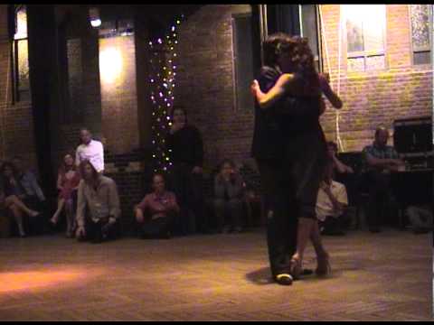 4D Tango Festival Eindhoven 2012 (1) Maria Mondino & Ezequiel Farfaro