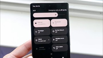 How To Turn On Flashlight On Google Pixel 6 / Pixel 6 Pro!