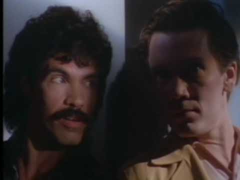 Daryl Hall  John Oates   Maneater Official Video