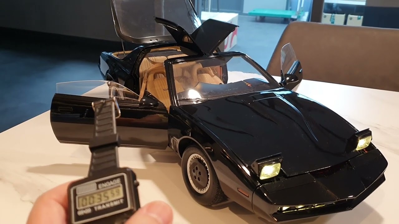1/8 FANHOME DEAGOSTINI CONSTRUIT K2000 KITT K.I.T.T. KNIGHT RIDER VOITURE DE 98