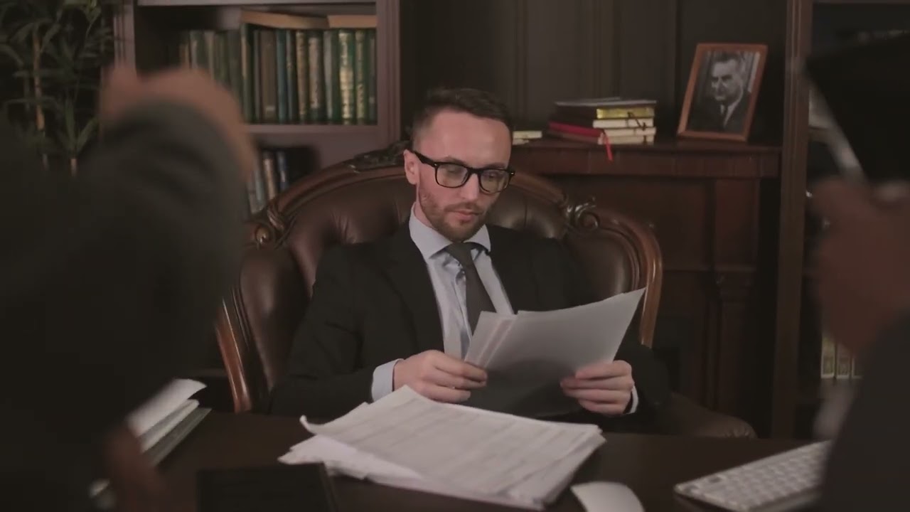 Pay versus Total Compensation: What's the difference?