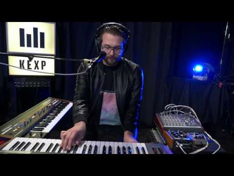 HLOS - Dust (Live on KEXP)