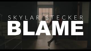 Смотреть клип Skylar Stecker - Blame