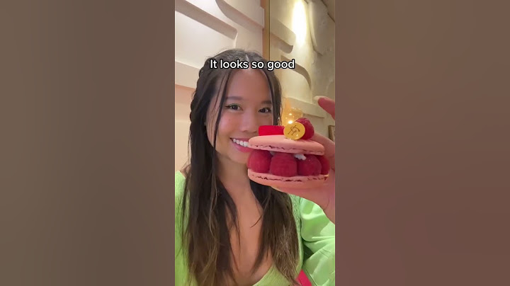 Trying the most expensive macaron in Paris 🇫🇷