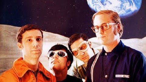 Man or Astro‐Man? - "Maximum Radiation Level" :  BBC Radio 1 session 08.05.96 / May 8th  1996
