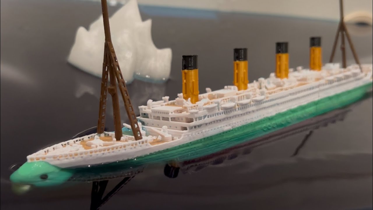 lorotanic-submersible-model-review-and-sinking-youtube