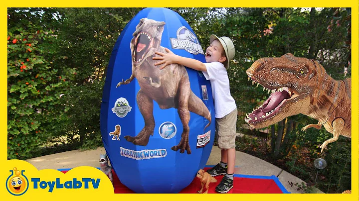Giant Egg Surprise Opening! Jurassic World Dinosau...