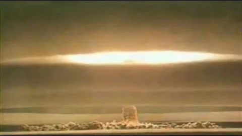 Tsar Bomba (58 Mt) = most powerful nuclear bomb ever created (complete footage)