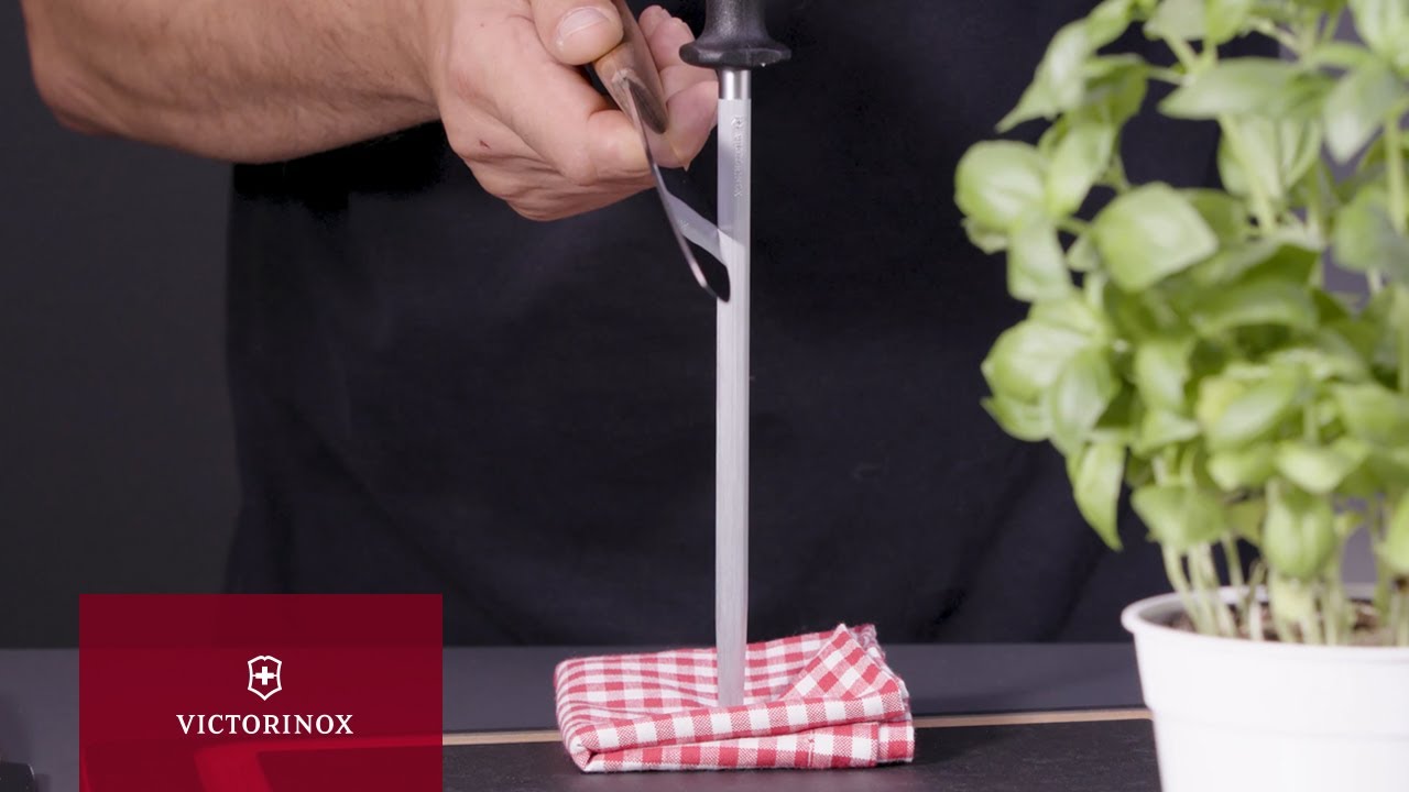 How to Sharpen Your Kitchen Knives – Swiss Knife Shop