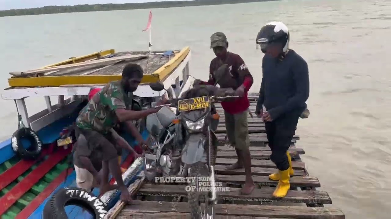 PERJALANAN MENUJU POLSEK OKABA, POLISI PERBATASAN PROVINSI PAPUA SELATAN @Tesla_CEO_ ​⁠