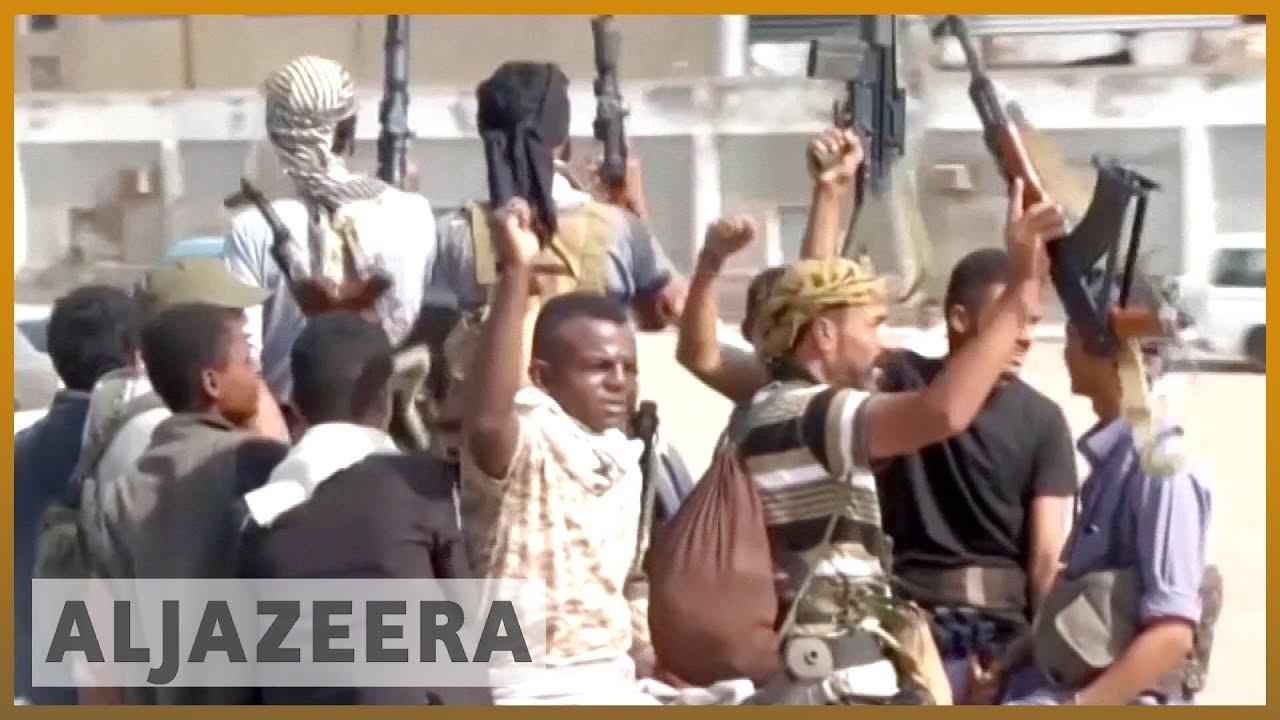 🇾🇪 متمردو الحوثي في اليمن يغادرون ثلاثة موانئ من بينها الحديدة | الجزيرة الإنجليزية