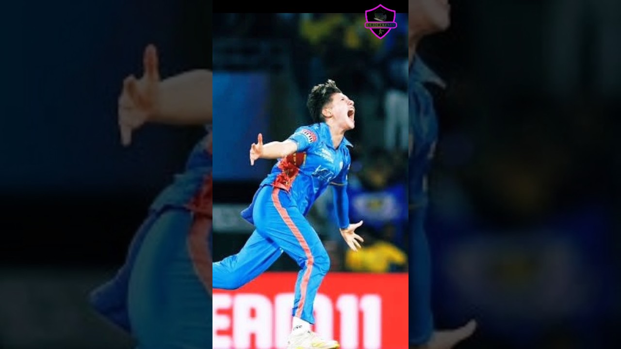 WPL 2023: Issy Wong hat trick      