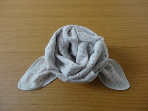 How To Make A Handkerchief Rose ハンカチでつくるバラ Youtube