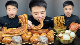 Mukbang asmr | Eating Chinese food Braised pork belly sauce, egg, Flower intestines, noodles