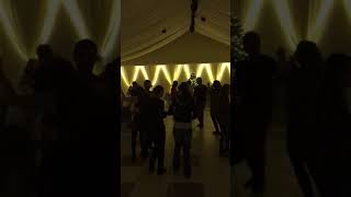 Shakira Feat. Wyclef - Hips Don‘t Lie / Dj Derksen In The Mix Resimi