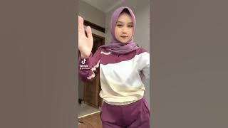 tiktok jilbab tembem.