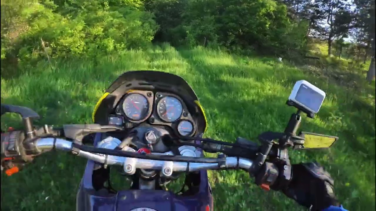 Aprilia Pegaso 1993 125cc - First time through the forest