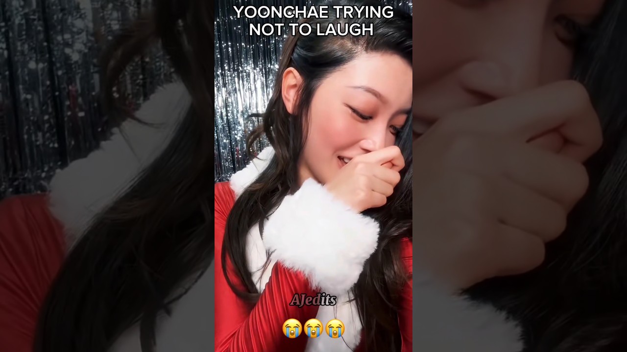 YOONCHAE IS SO UN SERIOUS 🐚 