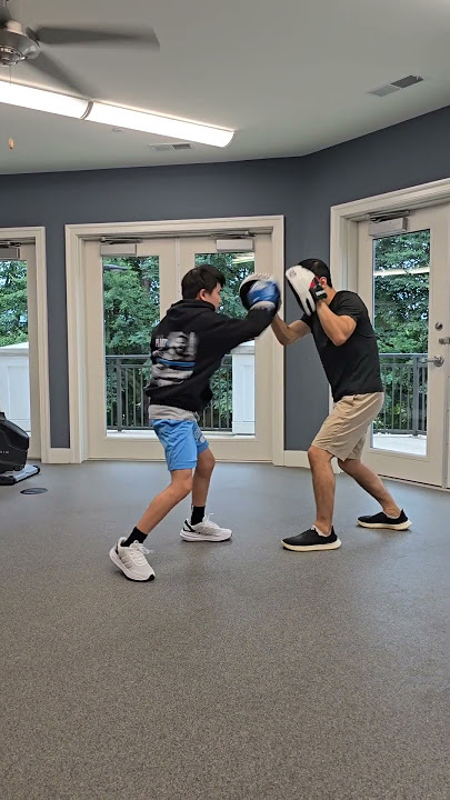 Honor to train with @JCY.TheFly #boxing #boxinglife #복싱 #권투 #boxingkids