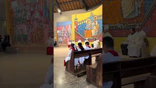 Dia de missa na paróquia Nossa Senhora  Rainha da Paz um louvor que nos leva ao Espírito  Santo