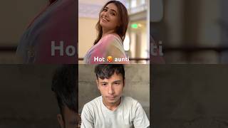 Hot Auntie