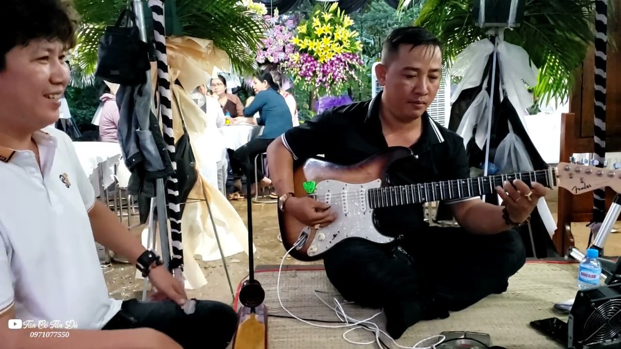 Đám Tang Nhạc Sĩ Vinh Sử - Ban Nhạc Tấn Đủ Hòa Tấu Liên Khúc Lý , Tiển Nhạc Sĩ  Vinh Sử Về Chúa Trời