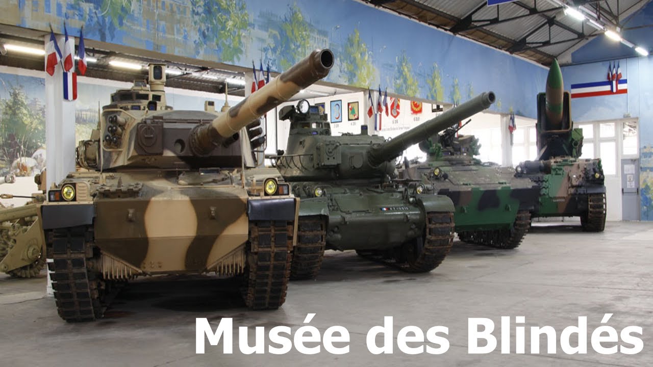 the world's largest collection of armored vehicles museum (Musée des Blindés & Château de Saumur)