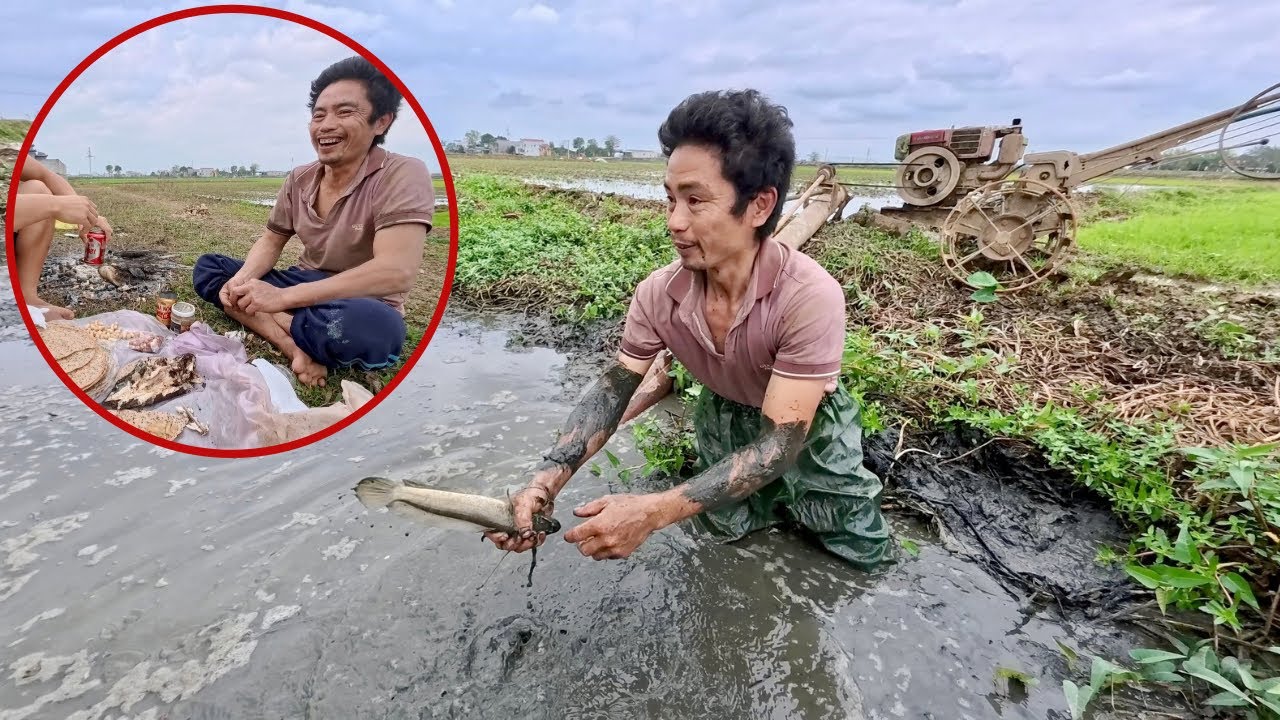 Theo Anh Phúc Ra Chỗ Năm Ngoái Bơm Nước Bắt Cá Và Ẩm Thực Giữa Cánh Đồng | HUY ANH TV 