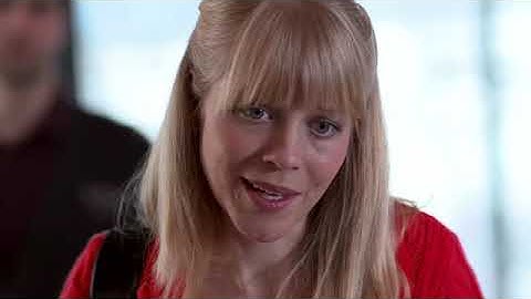 English File Intermediate Plus - 4th edition - Episode 1: A bad start - Reporting lost luggage