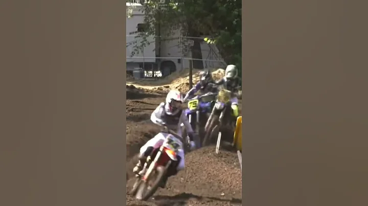 Deegan and Ferry collide while leading - 250 B mot...