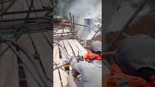 කන්දක් නාය නොයන්න හදන්නේ මෙහෙමයි | Soil Nailing Technology in Sri Lanka