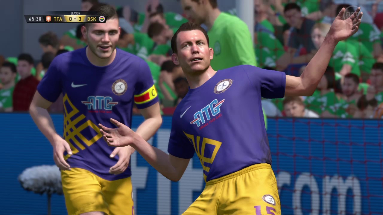 Stephan Lichtsteiner GOAL - Ultimate Team (FIFA 17)