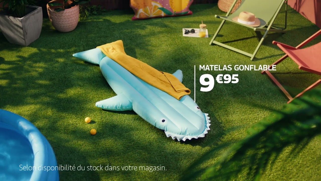 Cet été, la star de la piscine, c’est VOUS (et votre bouée) ! 🍹🔥