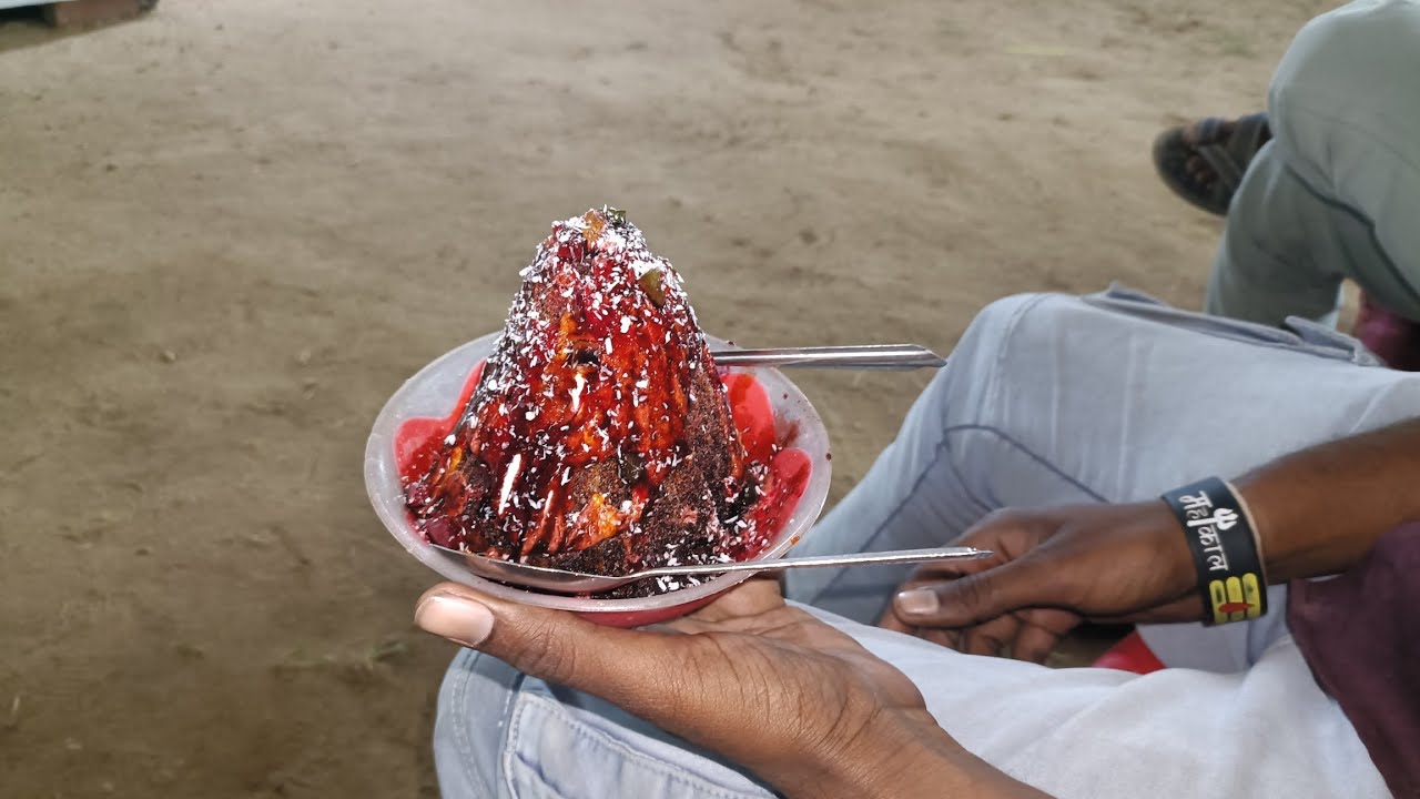 Ajj ame સીઝન નો પહેલો બરફ નો ગોલો ખાવા ગયા ✌️💫💕