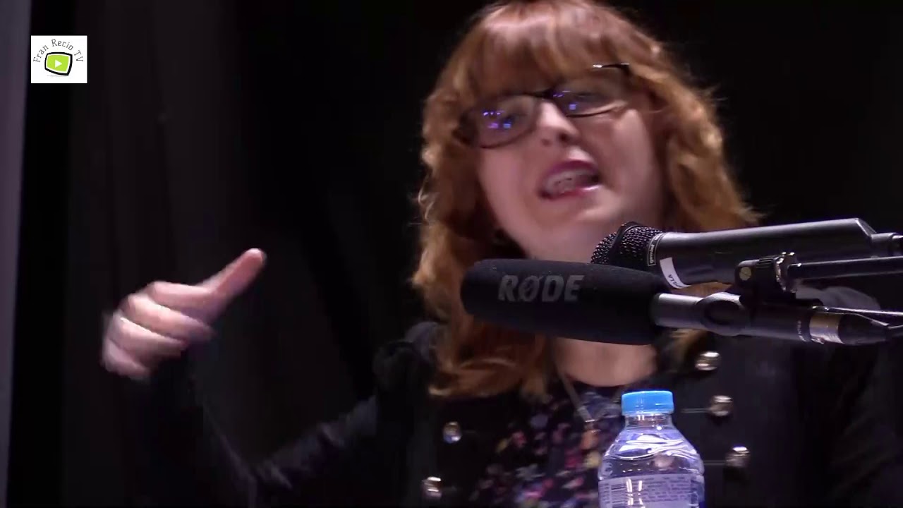 La Virgen Roja - Verónica Cano