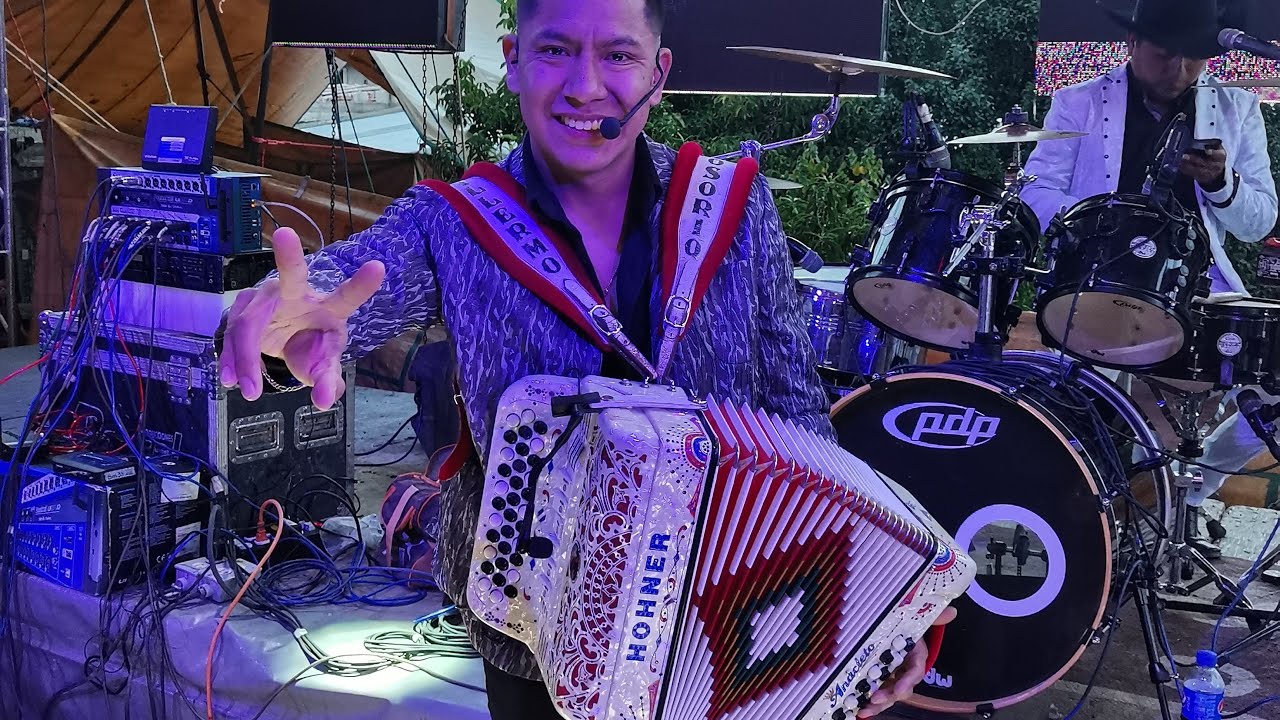 Adorno norteño 3/4 tono de sol (acordeón Sol)