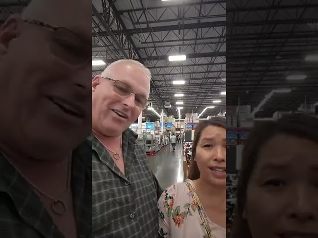Hurricane Prep at Sam's Club in Cape Coral, Florida | LIVE Broadcast | Insider Networking | 28 -1 episode artwork