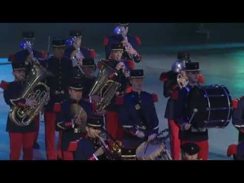 QUEBEC TATTOO 2012 - MUSIQUE DES FORCES TERRESTRES DE LILLE - FRANCE -  FIMMQ 2012
