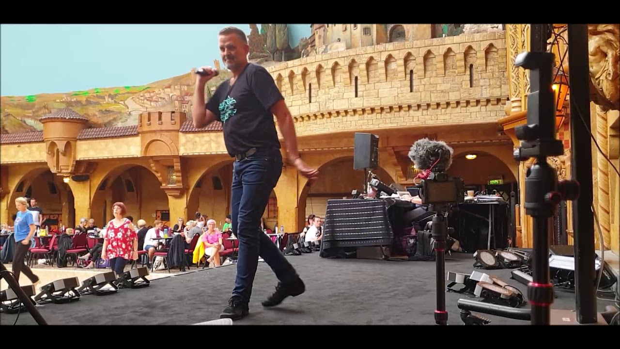 Obsessions Cha line dance by Niels Poulsen (DK) - YouTube