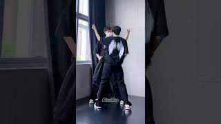 【加点胡椒粉 & Harry学长🏀】Dance Cover《Cứ Chill Thôi》| Hot Dance Douyin #shorts