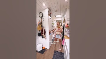 Take a tour of our 40ft self converted Skoolie 🚌🫶🏻 #buslife #busconversion #skoolie