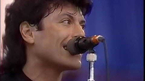 The Hooters - And We Danced - 6/15/1986 - Giants Stadium