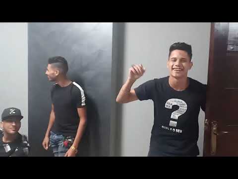 خاينين يا خاينين أمين خطاب